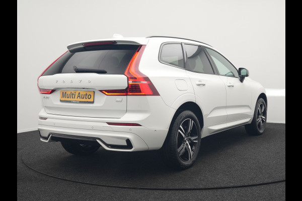 Volvo XC60 Recharge T6 AWD R-Design Plug In Hybrid 341pk Dealer O.H. PHEV | Panodak | Adaptive Cruise | 360 Camera | Google Assistent | Lederen Sportstoelen Memory & Verwarmd | Apple Carplay | Keyless | Virtual | Navigatie | DAB |