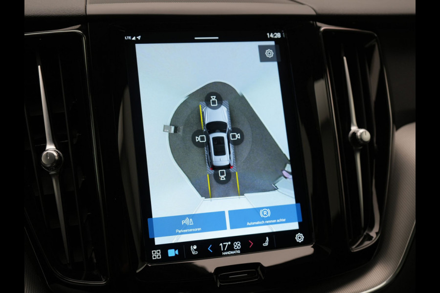 Volvo XC60 Recharge T6 AWD R-Design Plug In Hybrid 341pk Dealer O.H. PHEV | Panodak | Adaptive Cruise | 360 Camera | Google Assistent | Lederen Sportstoelen Memory & Verwarmd | Apple Carplay | Keyless | Virtual | Navigatie | DAB |