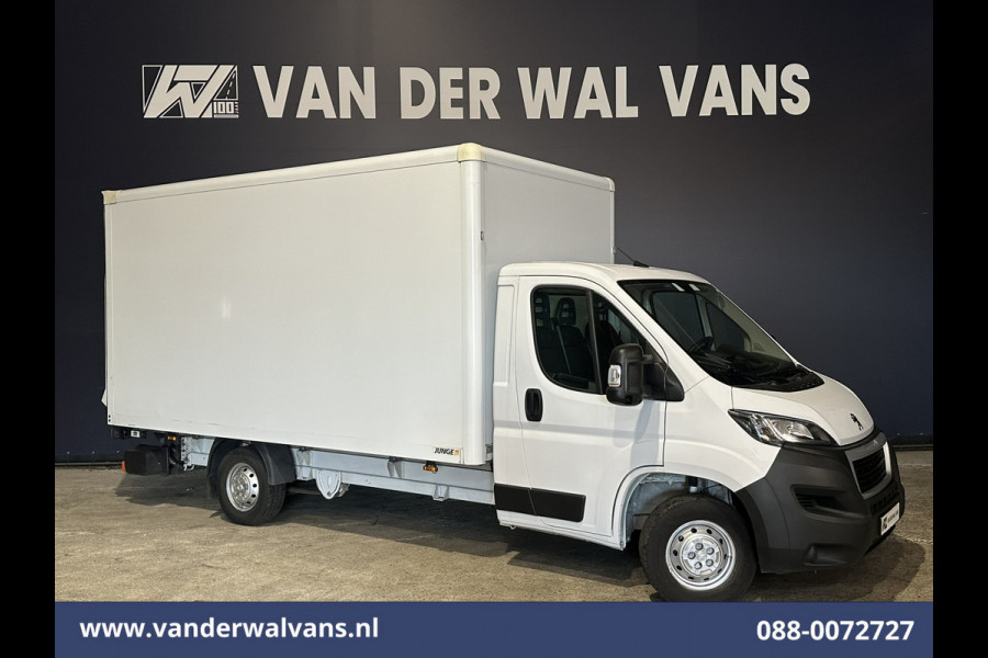 Peugeot Boxer 2.2 BlueHDi 141pk Bakwagen Laadklep Euro6 Airco | Cruisecontrol | 955kg laadvermogen Bijrijdersbank