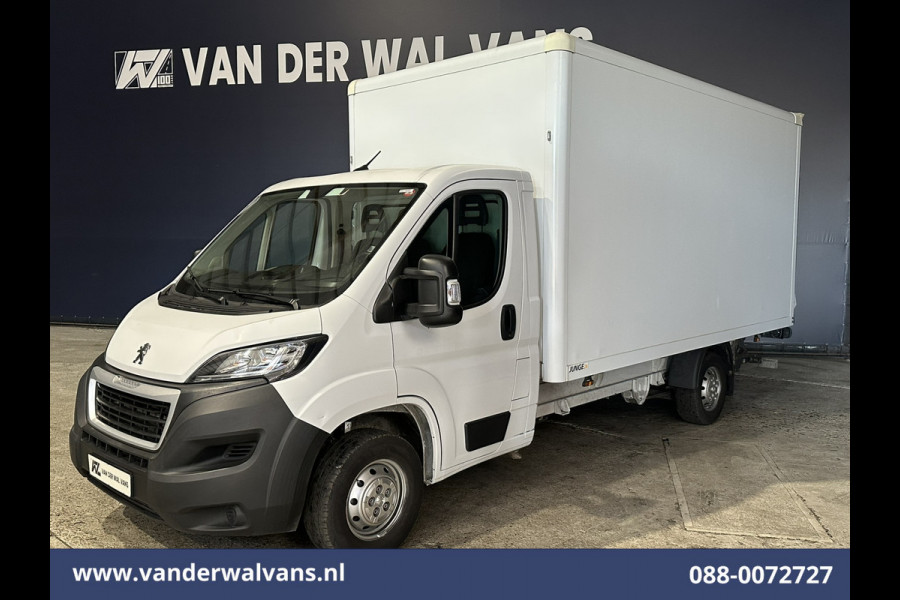 Peugeot Boxer 2.2 BlueHDi 141pk Bakwagen Laadklep Euro6 Airco | Cruisecontrol | 955kg laadvermogen Bijrijdersbank