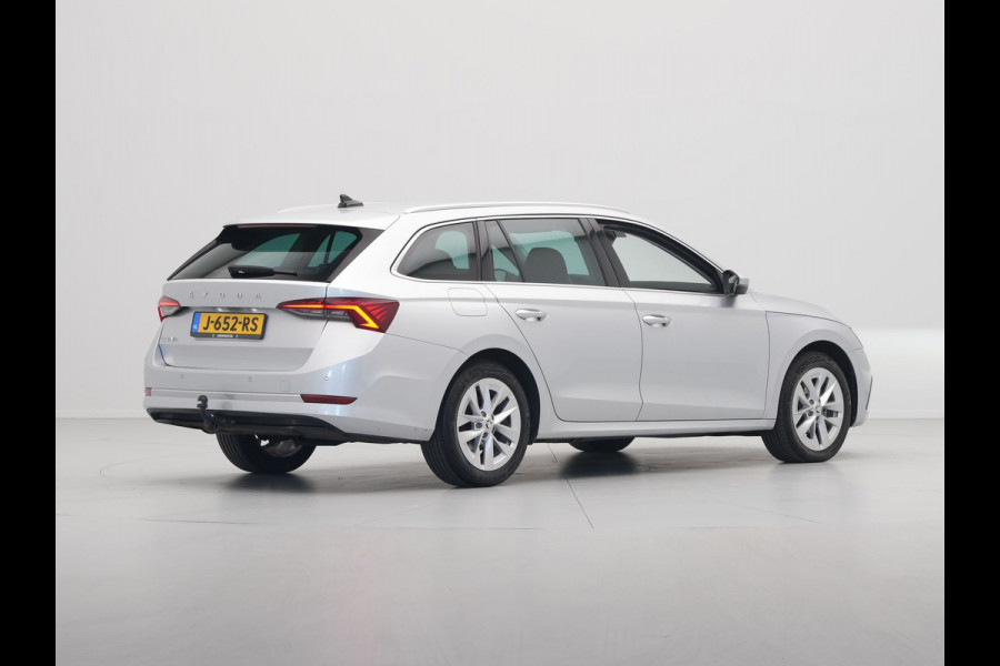 Škoda Octavia Combi 1.5 TSI 150pk First Edition Navigatie Stoelverwarming Acc Led ARGON
