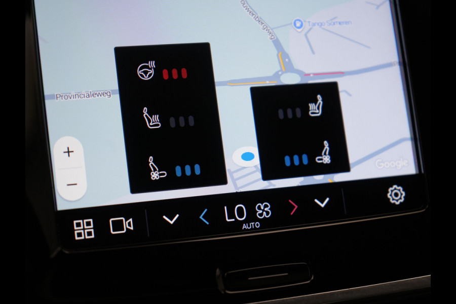 Volvo V90 T8 AWD Ultimate Dark Plug In Hybrid 455pk Dealer O.H. PHEV | Panodak | Adaptive Cruise | Head Up | 360 Camera | Lederen Sportstoelen Ventilatie & Memory | Harman & Kardon | Google Assistent | Apple Carplay | Stoelen & Stuur Verwarmd | Blis |