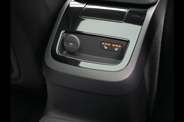 Volvo V90 T8 AWD Ultimate Dark Plug In Hybrid 455pk Dealer O.H. PHEV | Panodak | Adaptive Cruise | Head Up | 360 Camera | Lederen Sportstoelen Ventilatie & Memory | Harman & Kardon | Google Assistent | Apple Carplay | Stoelen & Stuur Verwarmd | Blis |