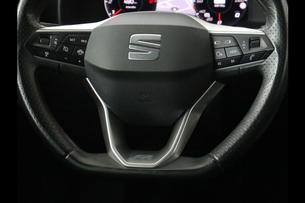 Seat Leon 1.5 TSI FR Launch Edition | Trekhaak | Adaptive cruise | Carplay | Navigatie | Full LED | DAB | Climate control | Parkeerhulp | Sfeerverlichting | Digital Cockpit