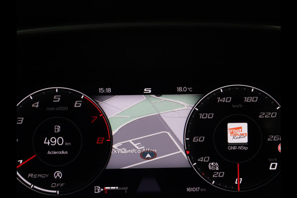 Seat Leon 1.5 TSI FR Launch Edition | Trekhaak | Adaptive cruise | Carplay | Navigatie | Full LED | DAB | Climate control | Parkeerhulp | Sfeerverlichting | Digital Cockpit