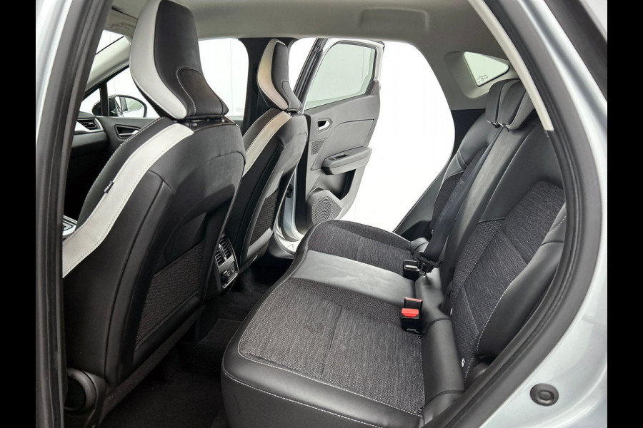 Renault Captur E-Tech full hybrid 145PK techno / CAMERA / NAVI GROOT
