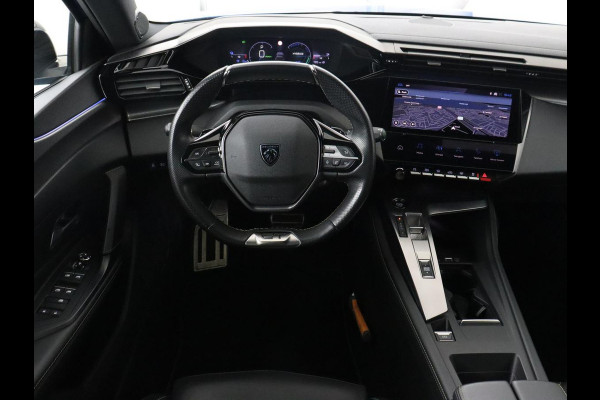 Peugeot 308 1.6 PHEV 225 GT | Panoramadak | Stoelverwarming | 360 Camera | Focal Sound | Adaptive cruise | Matrix LED | Keyless | Carplay | Navigatie | Leder/Alcantara | Dodehoek detectie | Plug In