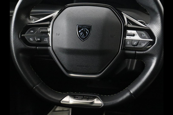 Peugeot 308 1.6 PHEV 225 GT | Panoramadak | Stoelverwarming | 360 Camera | Focal Sound | Adaptive cruise | Matrix LED | Keyless | Carplay | Navigatie | Leder/Alcantara | Dodehoek detectie | Plug In