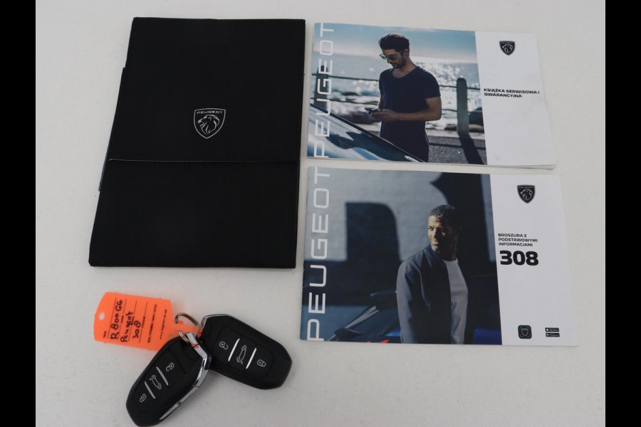 Peugeot 308 1.6 PHEV 225 GT | Panoramadak | Stoelverwarming | 360 Camera | Focal Sound | Adaptive cruise | Matrix LED | Keyless | Carplay | Navigatie | Leder/Alcantara | Dodehoek detectie | Plug In