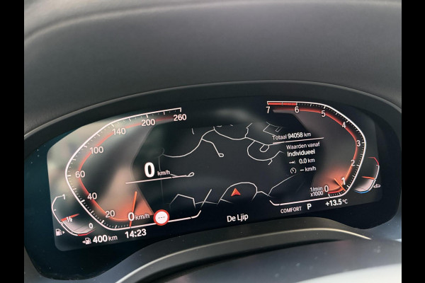BMW X3 xDrive20i High Executive M-sport | Leren bekleding | Head-up display | Stoelverwarming | Cruise & climate control | Dodehoek en