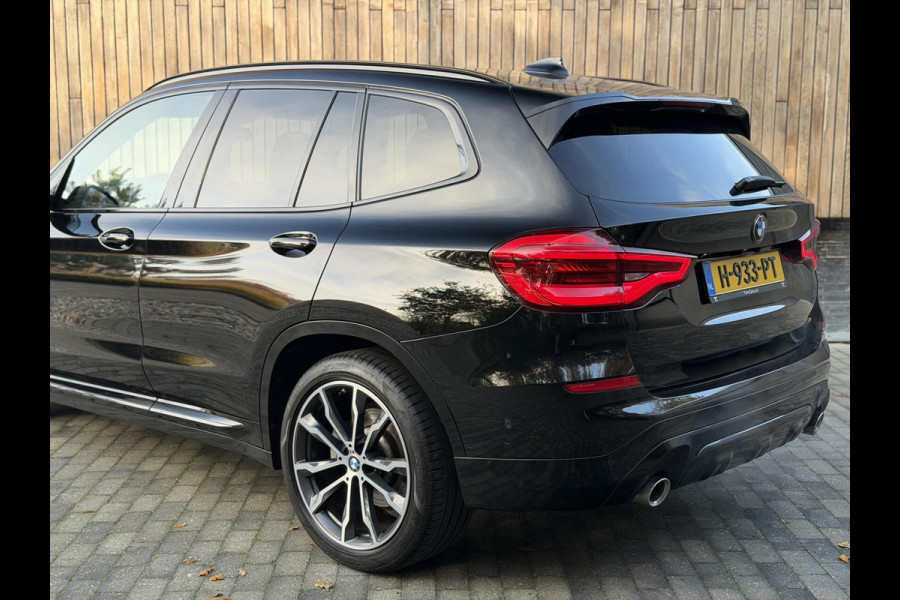 BMW X3 xDrive20i High Executive M-sport | Leren bekleding | Head-up display | Stoelverwarming | Cruise & climate control | Dodehoek en
