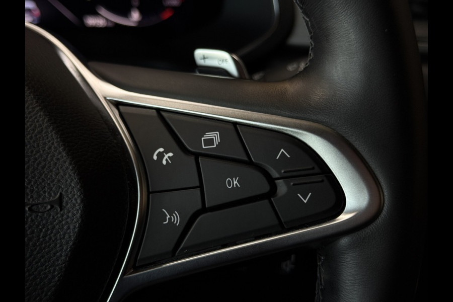 Renault Captur 1.3 TCe AUT 140 Edition ONE Groot Navi | Bose | 18"| Stuur & stoelverwarming | Camera | Volledig dealer onderhouden!