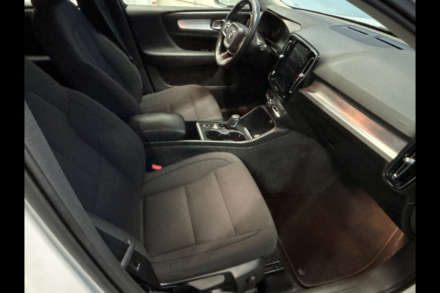 Volvo XC40 1.5 T2 Business Pro Navi | Clima | Cruise| Camera