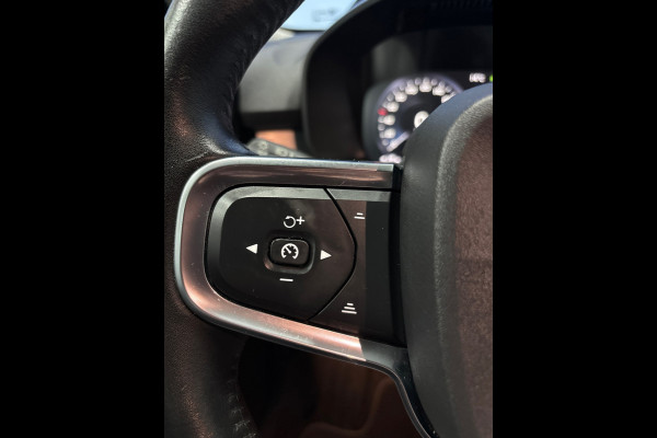 Volvo XC40 1.5 T2 Business Pro Navi | Clima | Cruise| Camera