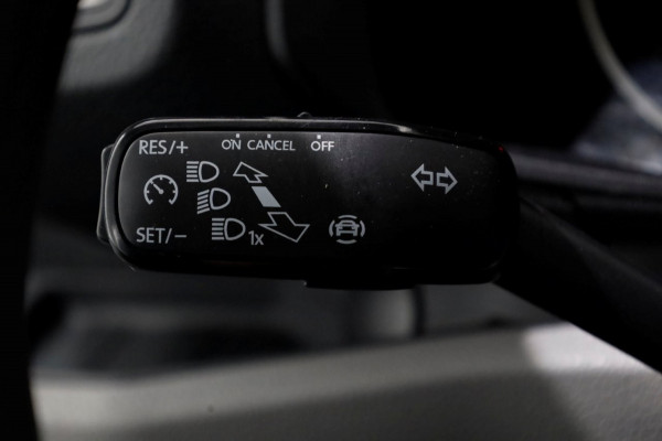 Volkswagen Crafter 35 2.0 TDI 177pk RWD L3H3 (L2H2) Airco/Navi/Camera Trekhaak 3500kg 09-2021