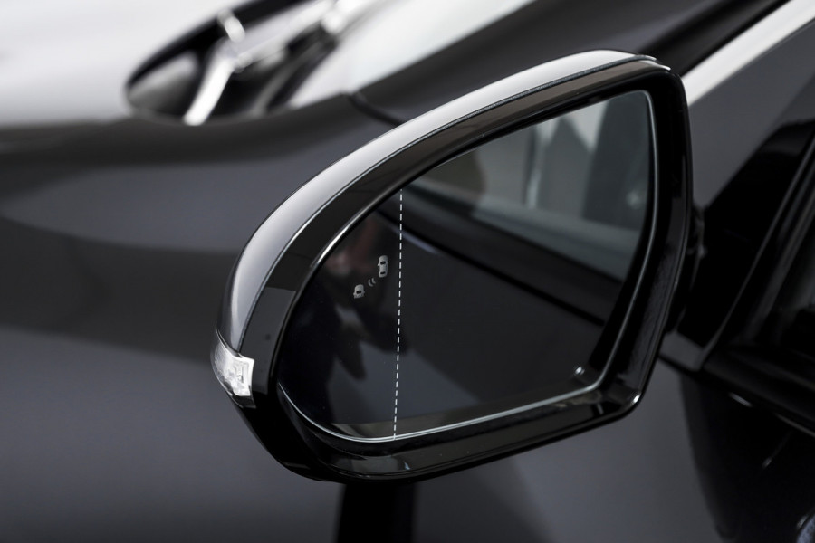 Kia Niro 1.6 GDi Hybrid 105 PK ExecutiveLine - Automaat | Adapt. Cruise | Stuur-+stoelverw. + Ventilatie | Elek. Stoel | PDC | Camera | NAV + App. Connect | ECC | Afn. Trekhaak | LM 18" |