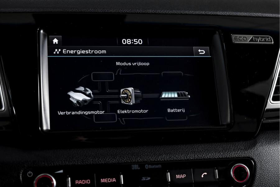 Kia Niro 1.6 GDi Hybrid 105 PK ExecutiveLine - Automaat | Adapt. Cruise | Stuur-+stoelverw. + Ventilatie | Elek. Stoel | PDC | Camera | NAV + App. Connect | ECC | Afn. Trekhaak | LM 18" |