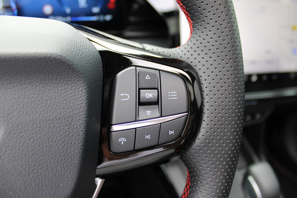 Ford Puma 1.0 EcoBoost Hybrid ST-Line X | Nieuw model | Panoramadak | Trekhaak | BLIS | Carplay | Camera  | Adaptieve cruise