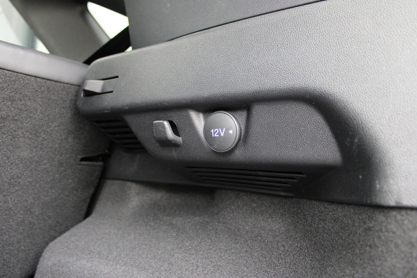 Ford Puma 1.0 EcoBoost Hybrid ST-Line X | Nieuw model | Panoramadak | Trekhaak | BLIS | Carplay | Camera  | Adaptieve cruise