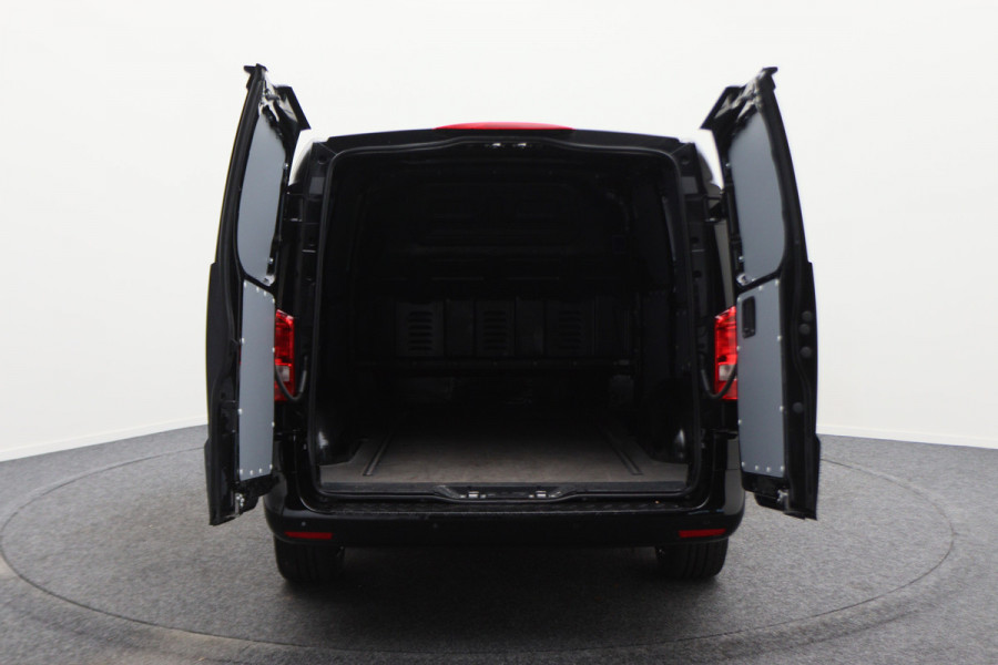 Mercedes-Benz Vito 116 CDI Automaat 3-Zits, Climate, Cruise, Navigatie, Bluetooth, PDC, LED, Side Steps, 19''