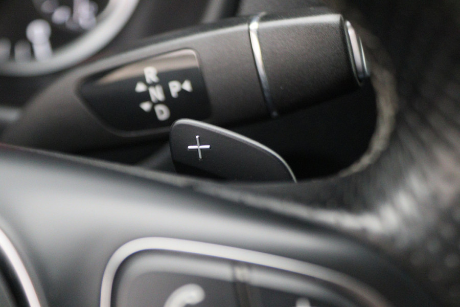 Mercedes-Benz Vito 116 CDI Automaat 3-Zits, Climate, Cruise, Navigatie, Bluetooth, PDC, LED, Side Steps, 19''