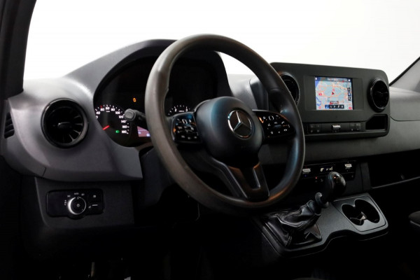 Mercedes-Benz Sprinter 317 CDI 170pk RWD L2H2 D.C. LED/Navi/Camera/Trekhaak 3500kg 03-2021