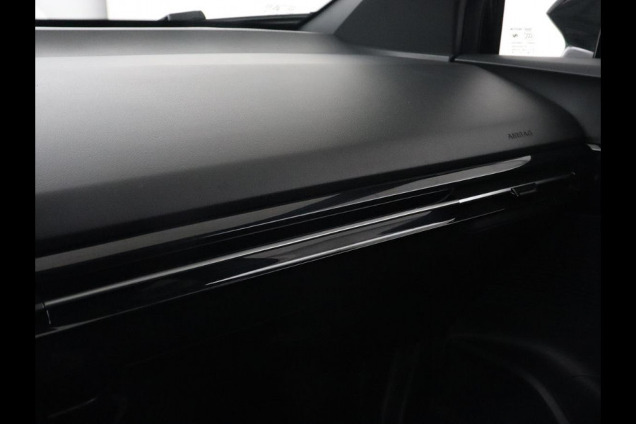 MG 4 Luxury 64 kWh | Stoel & stuurverwarming | Warmtepomp | Adaptive cruise | 360 Camera | Carplay | Keyless | Navigatie | File Assistent | Half leder