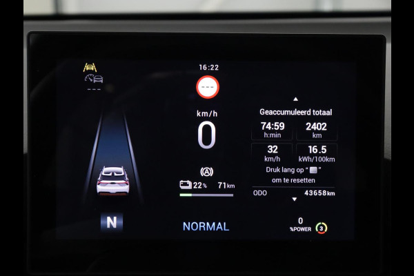 MG 4 Luxury 64 kWh | Stoel & stuurverwarming | Warmtepomp | Adaptive cruise | 360 Camera | Carplay | Keyless | Navigatie | File Assistent | Half leder