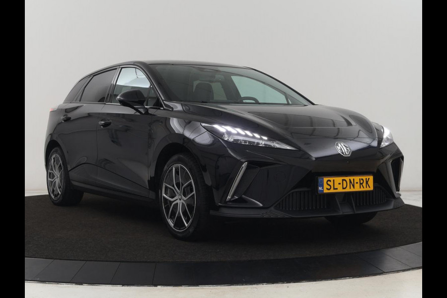 MG 4 Luxury 64 kWh | Stoel & stuurverwarming | Warmtepomp | Adaptive cruise | 360 Camera | Carplay | Keyless | Navigatie | File Assistent | Half leder