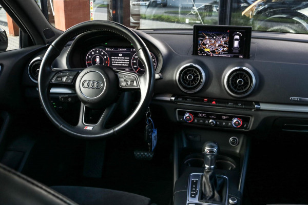 Audi A3 Sportback 1.5 TFSI CoD - S-LINE - VIRTUAL - NAVI - ELEKTR. STOEL