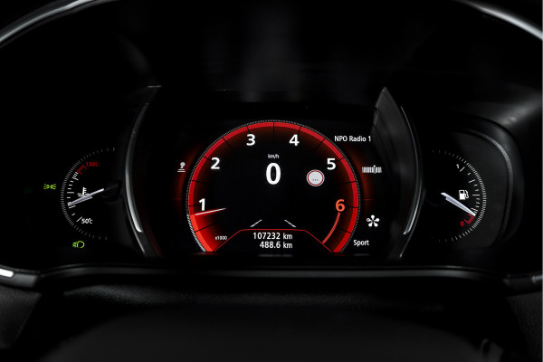 Renault MEGANE Estate 1.2 TCe 130 PK GT-Line | Cruise | PDC | Camera | Afn. Trekhaak | NAV + App. Connect | ECC | DAB | LM 18" |