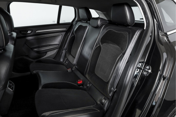 Renault MEGANE Estate 1.2 TCe 130 PK GT-Line | Cruise | PDC | Camera | Afn. Trekhaak | NAV + App. Connect | ECC | DAB | LM 18" |