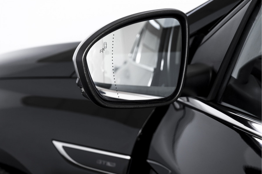 Renault MEGANE Estate 1.2 TCe 130 PK GT-Line | Cruise | PDC | Camera | Afn. Trekhaak | NAV + App. Connect | ECC | DAB | LM 18" |