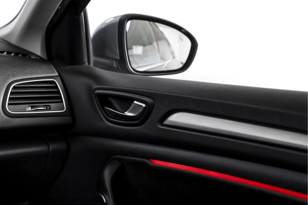 Renault MEGANE Estate 1.2 TCe 130 PK GT-Line | Cruise | PDC | Camera | Afn. Trekhaak | NAV + App. Connect | ECC | DAB | LM 18" |