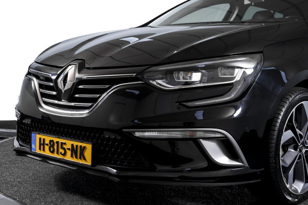 Renault MEGANE Estate 1.2 TCe 130 PK GT-Line | Cruise | PDC | Camera | Afn. Trekhaak | NAV + App. Connect | ECC | DAB | LM 18" |