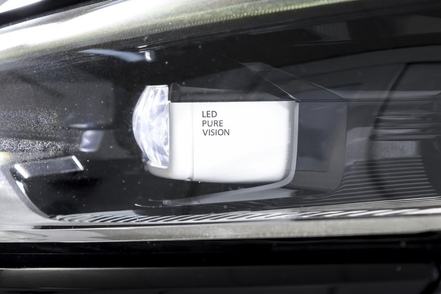 Renault MEGANE Estate 1.2 TCe 130 PK GT-Line | Cruise | PDC | Camera | Afn. Trekhaak | NAV + App. Connect | ECC | DAB | LM 18" |