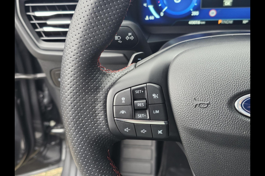 Ford Focus 2.3 EcoBoost ST-X | 280pk Automaat! | Winter Pack | AGR-stoelen | Camera | Bang&Olufsen | Head up Display | BLIS | Extra wielset!