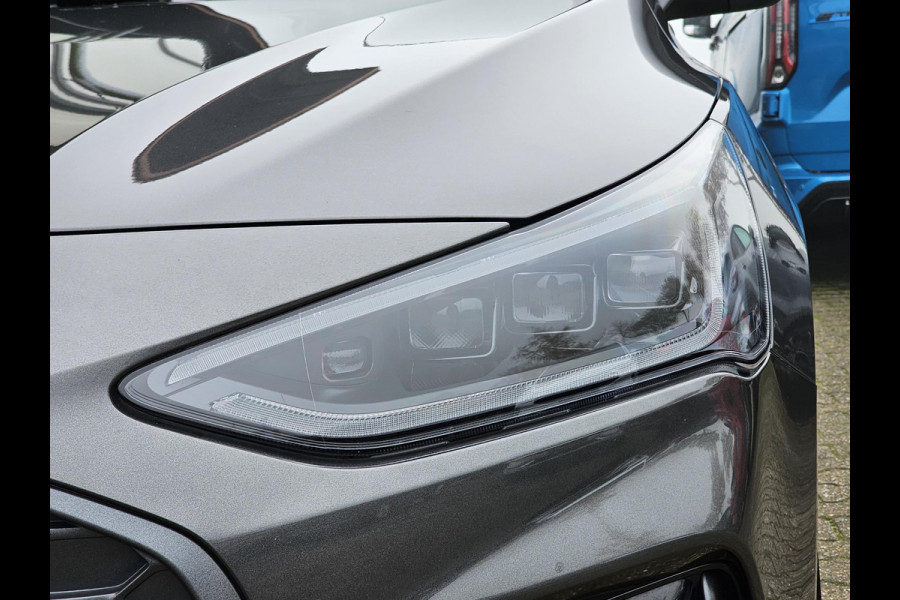Ford Focus 2.3 EcoBoost ST-X | 280pk Automaat! | Winter Pack | AGR-stoelen | Camera | Bang&Olufsen | Head up Display | BLIS | Extra wielset!