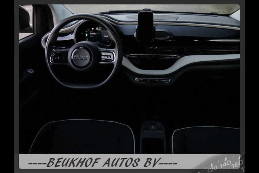Fiat 500 E Action 24 kWh bj2022 N.a.p 13.000km Airco Soh 96%