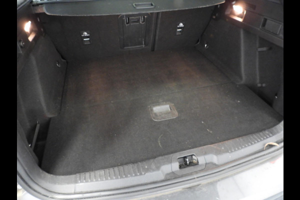 Ford FOCUS Wagon 1.0 EcoBoost Hybrid ST Line X NAVI/SCHUIFDAK/VIRTUAL/LED/17"LMV!