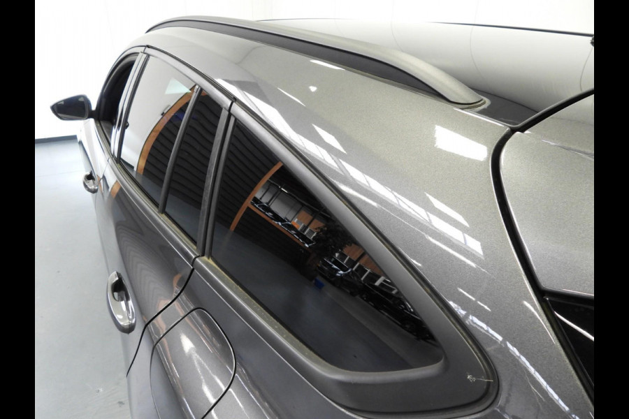 Ford FOCUS Wagon 1.0 EcoBoost Hybrid ST Line X NAVI/SCHUIFDAK/VIRTUAL/LED/17"LMV!