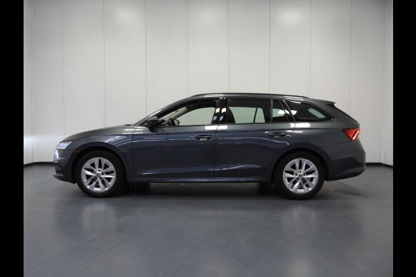 Škoda Octavia Combi 1.0 TSI Business Edition NAVI/VIRTUAL/LED/TREKH/17"LMV!