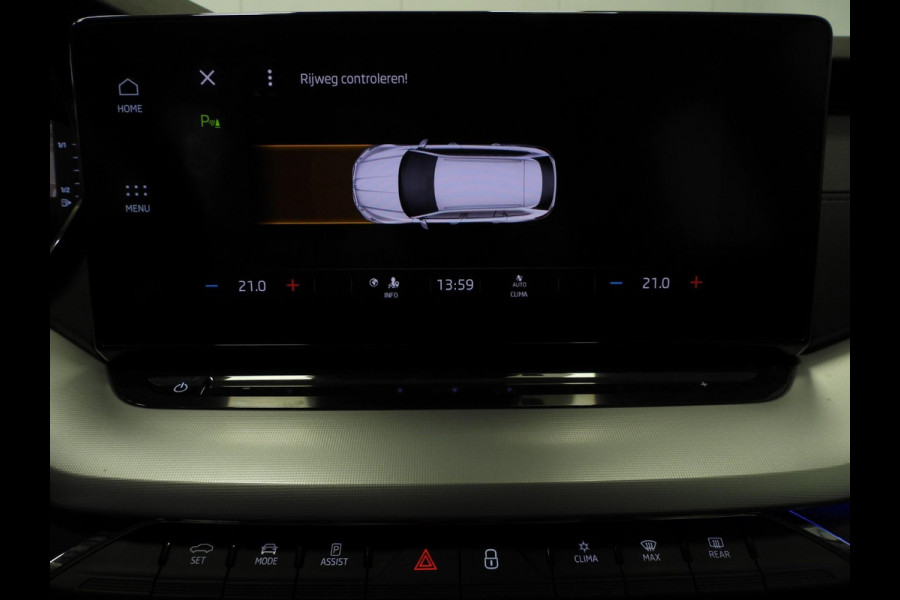 Škoda Octavia Combi 1.0 TSI Business Edition NAVI/VIRTUAL/LED/TREKH/17"LMV!