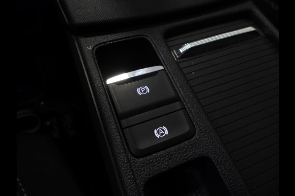 Škoda Octavia Combi 1.0 TSI Business Edition NAVI/VIRTUAL/LED/TREKH/17"LMV!