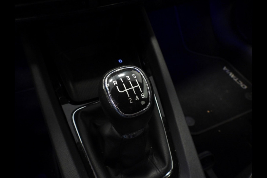 Škoda Octavia Combi 1.0 TSI Business Edition NAVI/VIRTUAL/LED/TREKH/17"LMV!