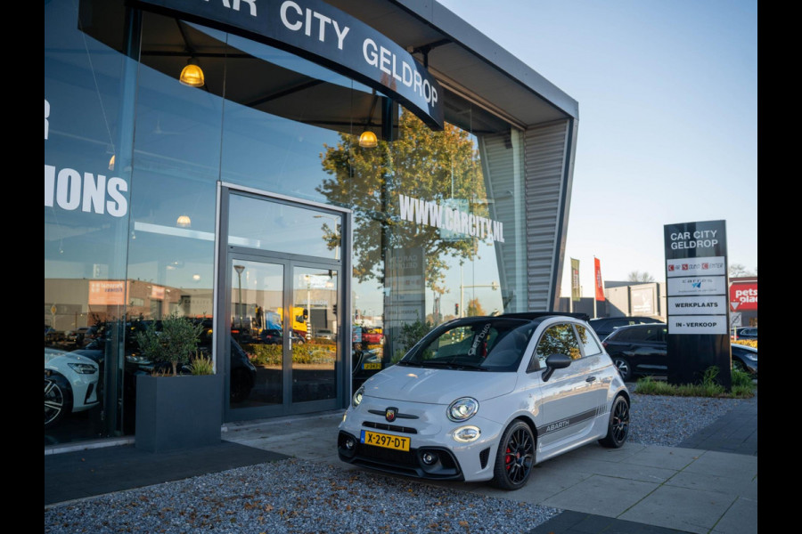 Abarth 595C 1.4 T-Jet 180PK Competizione / Brembo / Carbon / Carplay / Navi / DAB+ / Sabelt / Climate control