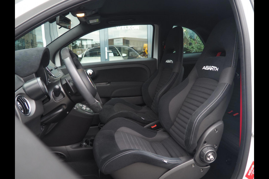 Abarth 595C 1.4 T-Jet 180PK Competizione / Brembo / Carbon / Carplay / Navi / DAB+ / Sabelt / Climate control