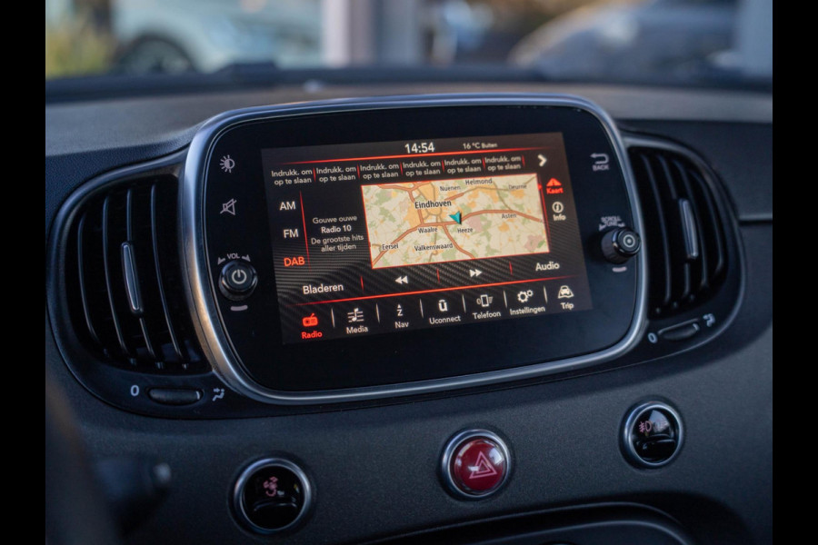 Abarth 595C 1.4 T-Jet 180PK Competizione / Brembo / Carbon / Carplay / Navi / DAB+ / Sabelt / Climate control