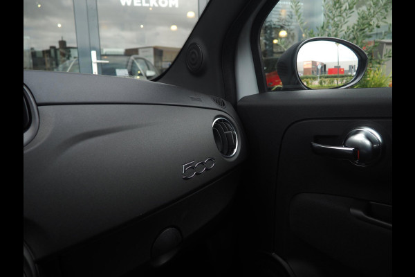 Abarth 595C 1.4 T-Jet 180PK Competizione / Brembo / Carbon / Carplay / Navi / DAB+ / Sabelt / Climate control