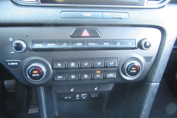 Kia Sportage 1.6 GDI DynamicLine, Navi, Camera, Stoelverw.